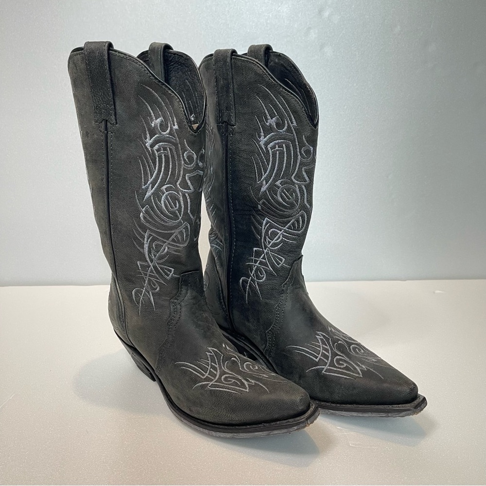 Women’s Charcoal Gray Embroidered Leather Western Cowboy Boots size 8M